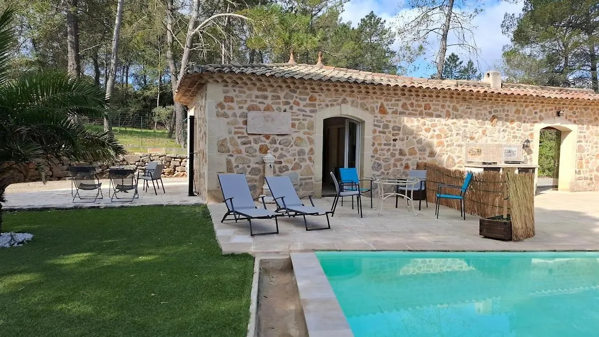 Apartment Suite Opaline, Piscine-Terrasse-Wifi Les Arcs-sur-Argens